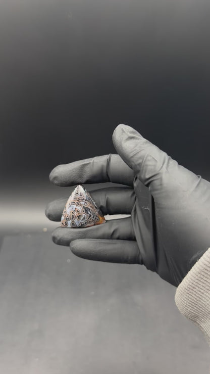 Cross Cut Tube Agate Cabochon